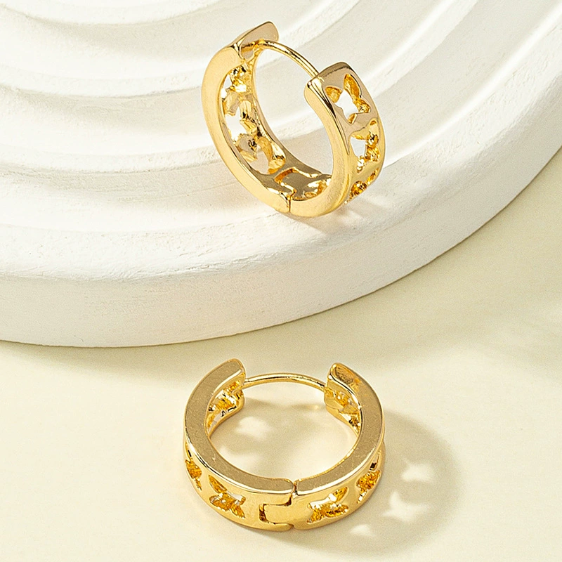 Retro metal small design earrings, European style, simple and elegant design