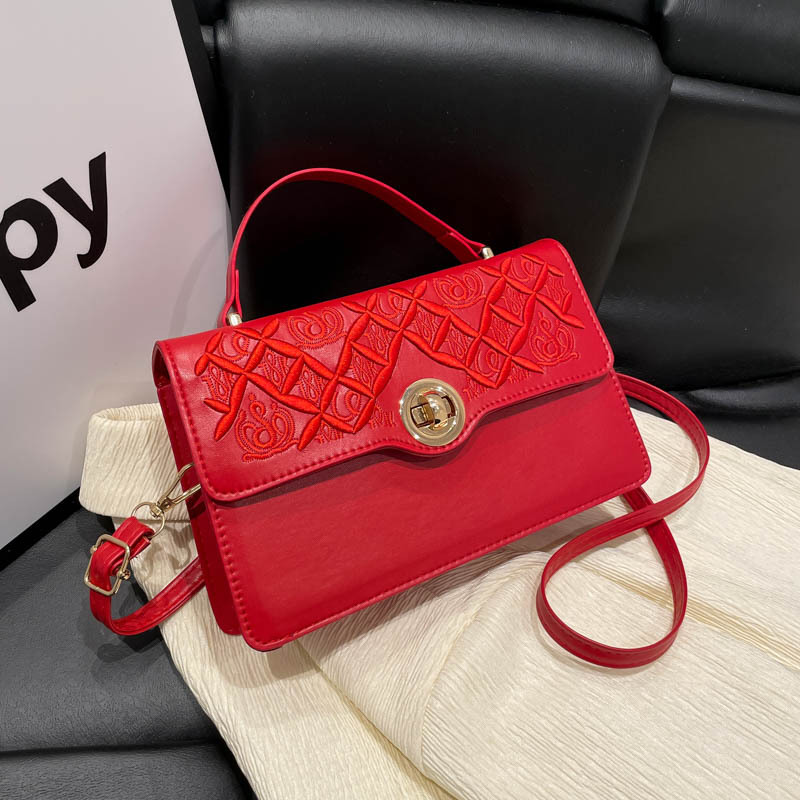 Wholesale Cross-Border Small Square Bag for Women 2025 New Glossy Embroidery Thread Small Flower Button Single Shoulder Crossbody Bag Western Style Women's Bag