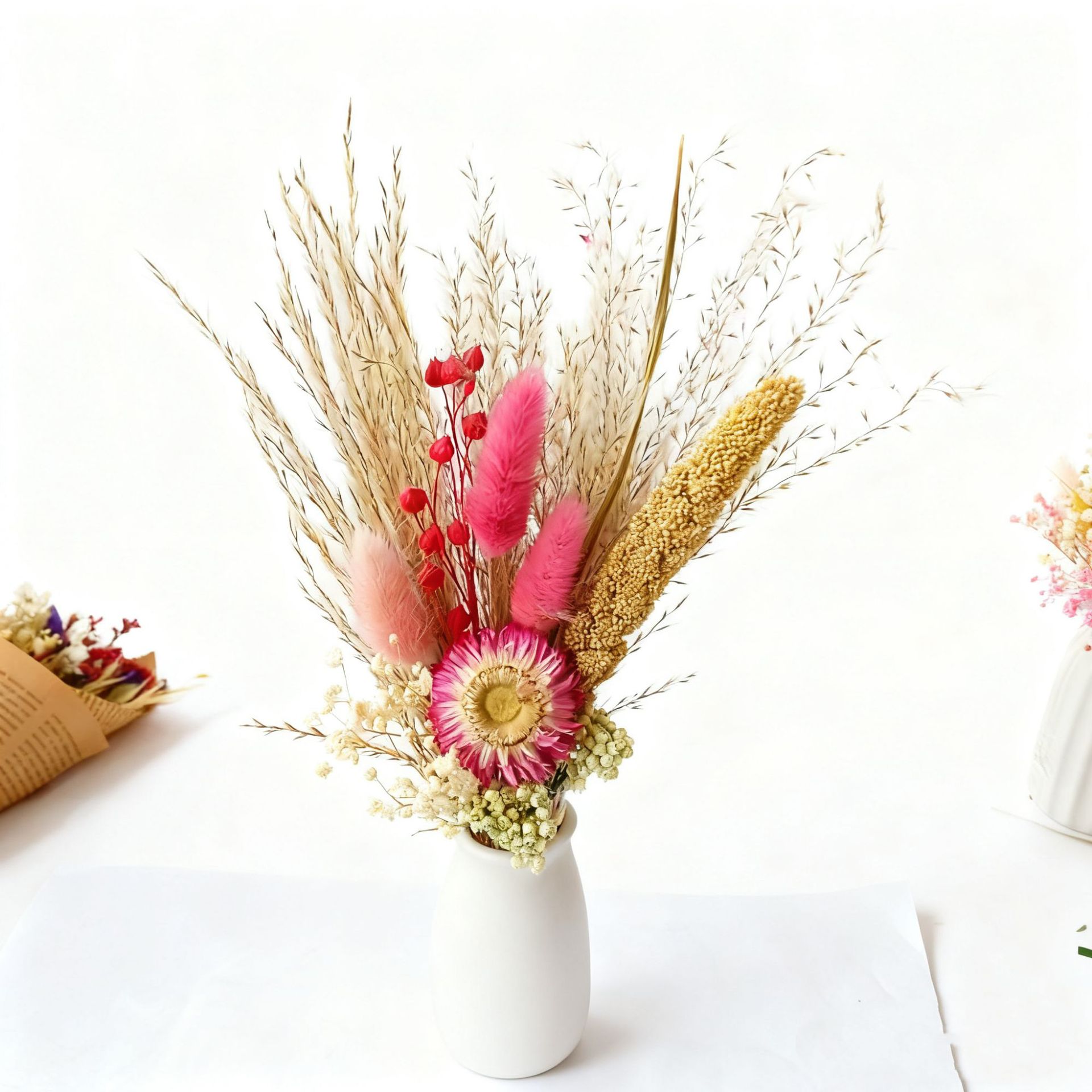 Bouquet de gypsophile séchée de 25 cm, grand format, inspiré des célébrités d'Internet, avec de vraies fleurs et une rose « Ne me perdez pas »._voghion.com