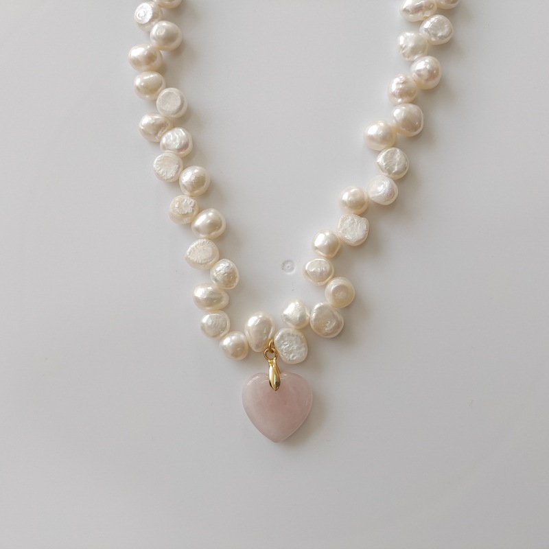 Casual Sweet Heart Shape Natural Stone Freshwater Pearl Beaded Plating Pendant Necklace display picture 3