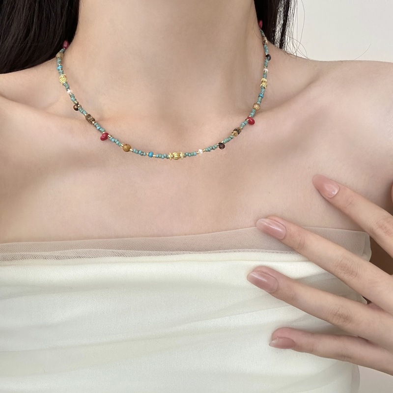 天然石ターコイズビーズネックレス女性のための 2025 新しいハイエンドライト高級ニッチデザイン鎖骨チェーンネックレス|undefined