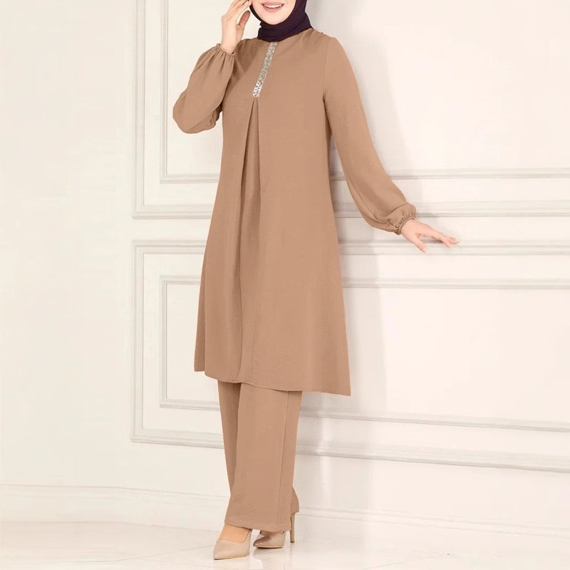 Amazon's best-selling cross-border women's suit: sequined patchwork top and wide-leg pants in an elegant solid color.