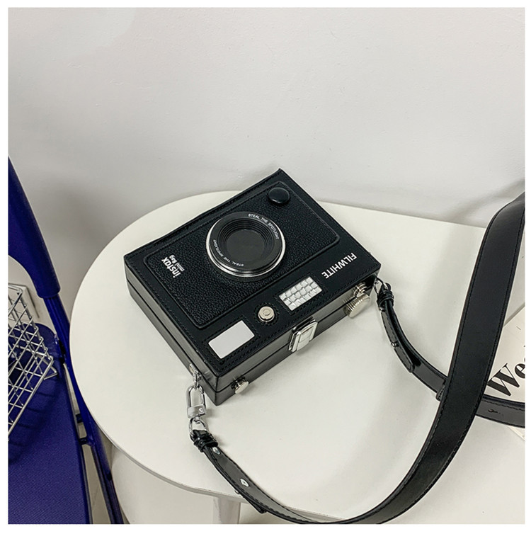 Unisex Small Pu Leather Camera Streetwear Square Lock Clasp Camera Bag display picture 12