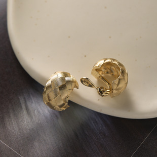 �������������pɫ���x�������A���y�����ŮС���ع�����AŮ