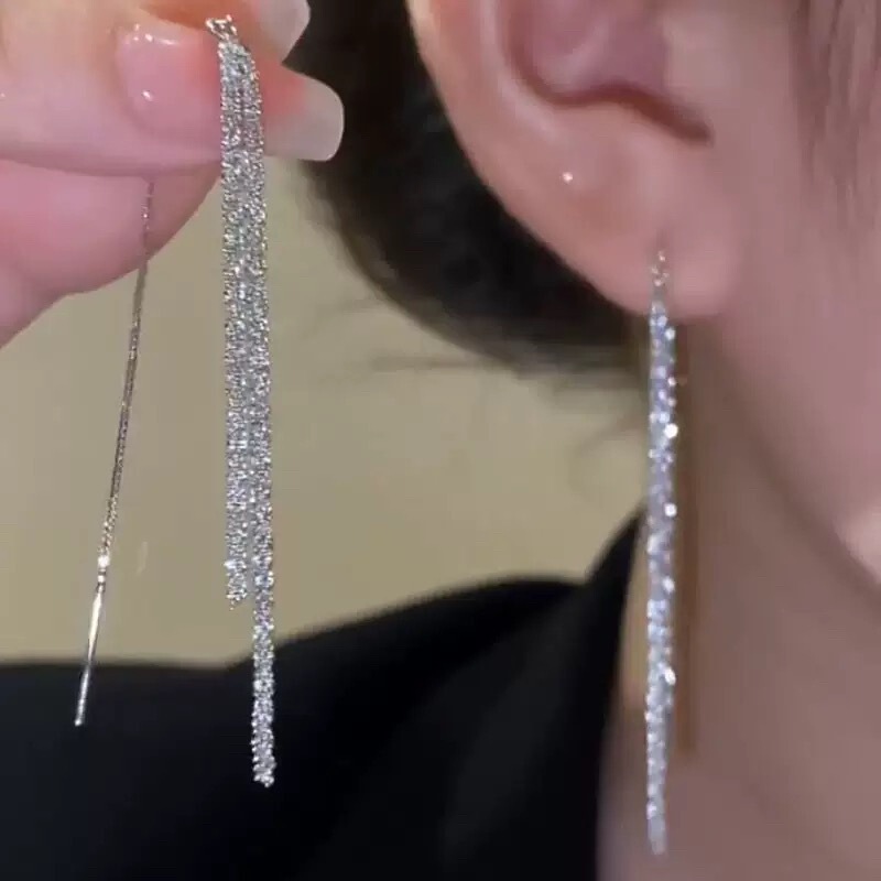 Elegant Long Round Face Slim Galaxy Tassel Earrings Fashion Niche Design High-end All-match New Earrings for Women Elegant Long Round Face Slim Galaxy Tassel Earrings Fashion Niche Design High-end All-match New Earrings for Women