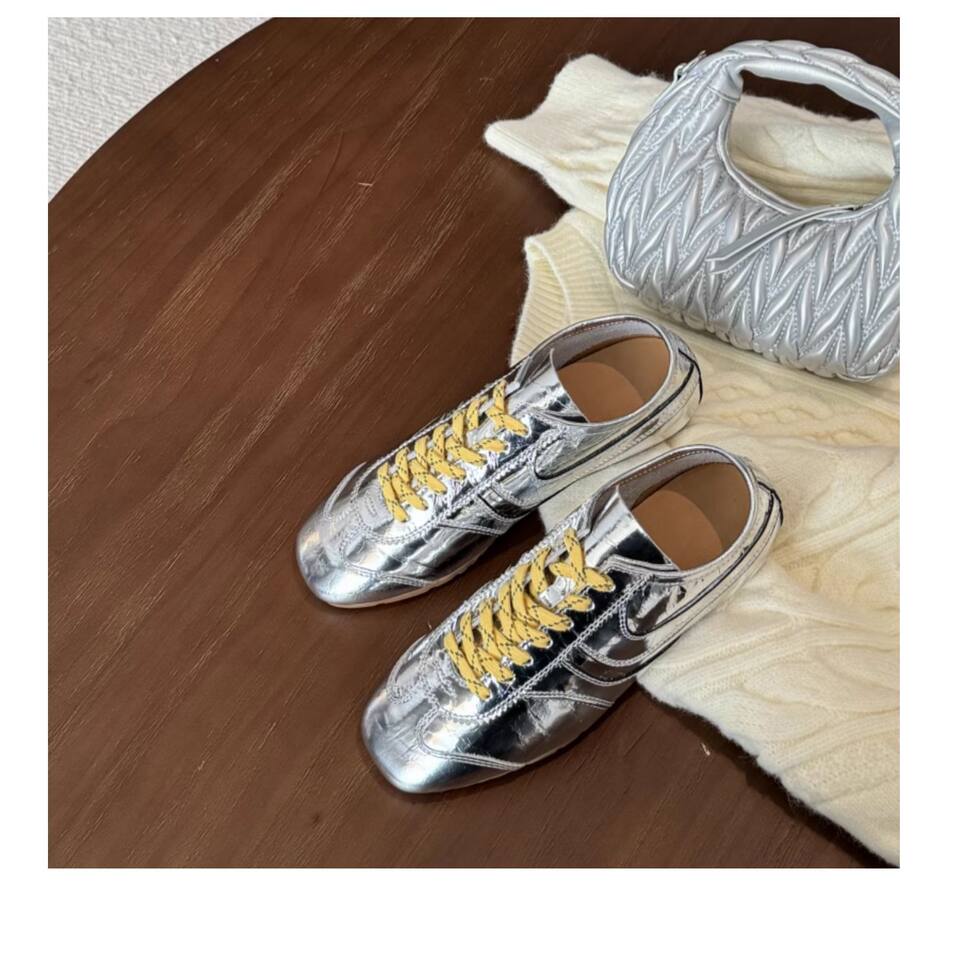 Giày sneaker nữ da thật cổ thấp dáng cổ điển buộc dây phối màu — Bạc, màu nâu, màu xanh lá cây, màu đỏ chi tiết 42