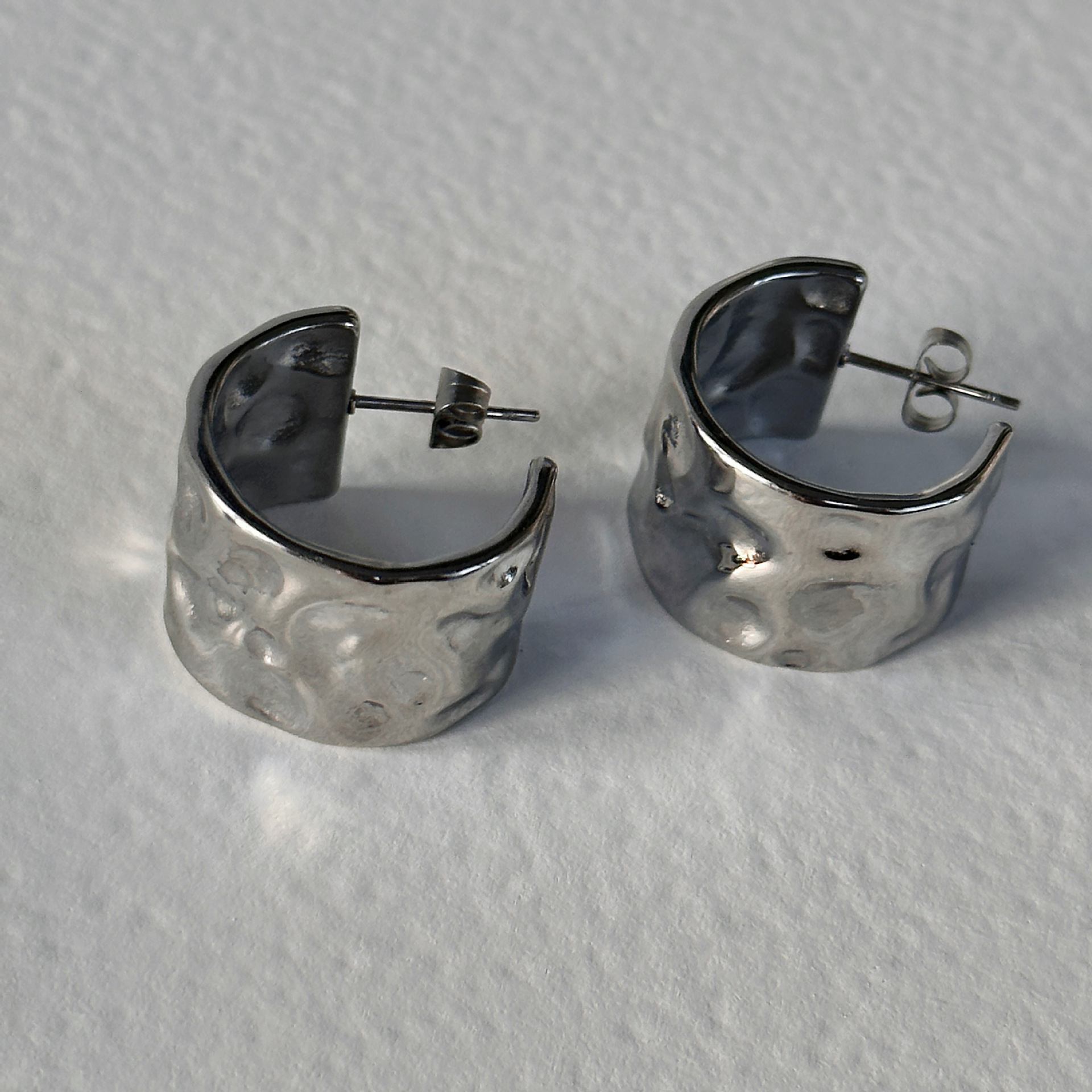 Earrings Classification 1 Pair Quantity Daily Occasion 1 Pair Simple Style C Shape Plating Titanium Steel 18k Gold Plated Earrings