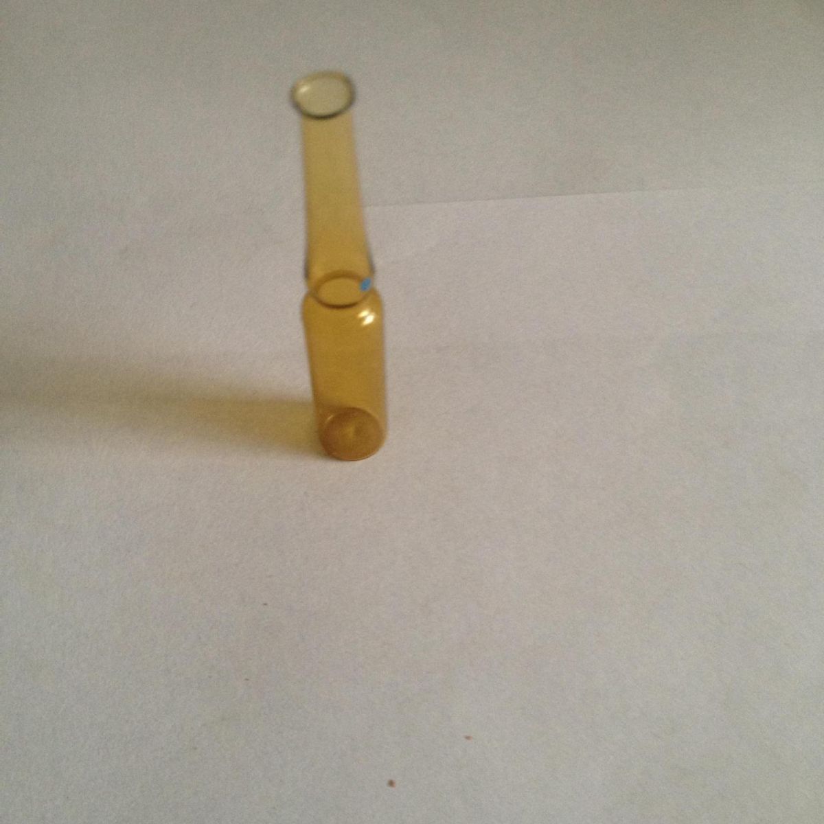 易折曲颈安瓶 2ml 白色（棕色）  异形瓶