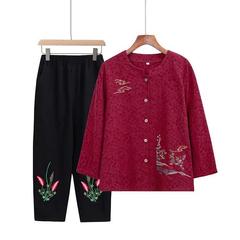 お母さんの春と秋のスーツの女性の長袖の綿の麻のシャツのおばあさんの刺繍のカーディガンの2つのセットの中高年の秋の服