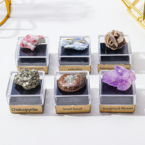 Natural crystal raw stone ore specimen set box crystal mineral crystal fossil children's popular science teaching gift ornaments