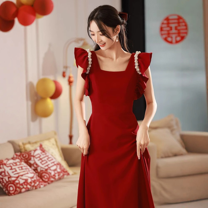 Red Engagement Dress with Flutter Sleeves for the Bride, Suitable for Daily Wear and Homecoming, 2026 New Model