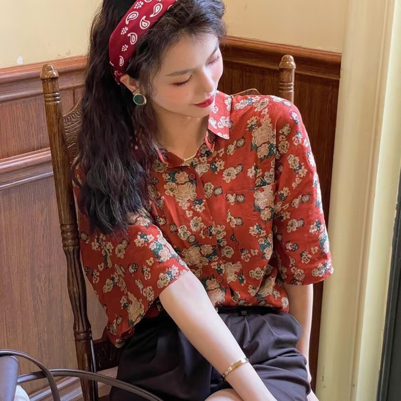 海辺のリゾートスタイルの花柄シャツ夏ルーズカジュアル香港スタイルレトロフラワールーズ半袖シャツ女性のトップ|undefined