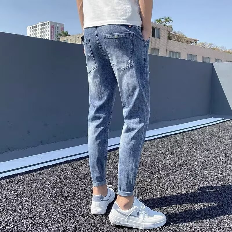 Spring 2024 Cropped Jeans Men's Slim-fit Stretch Korean-style Teenagers Light-colored Cropped Boys Trousers
