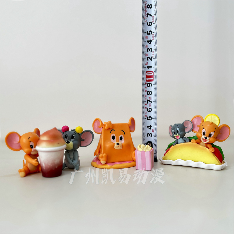 新型の猫とネズミのトムとジェリーのネズミのブラインドの箱のアニメの手作りの置物のかわいい贈り物の潮は子供を遊びます。|undefined