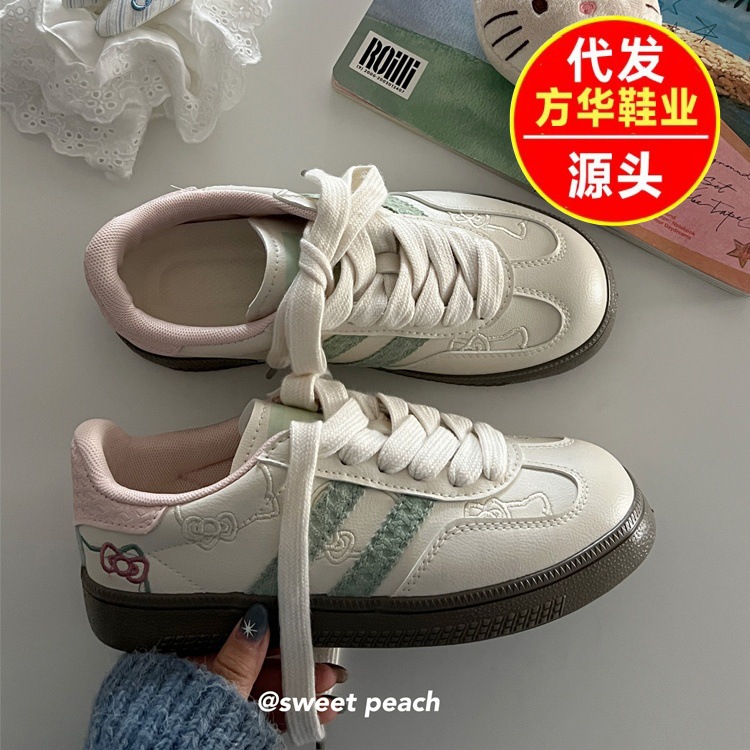 Cute Kitty Gato zapatos blancos para mujeres 2026 verano nuevo skate de verano nicho universal zapatos deportivos casuales