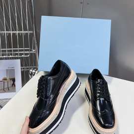 2024新款欧美复古英伦花雕麻绳草编增高松糕底厚底真皮女鞋