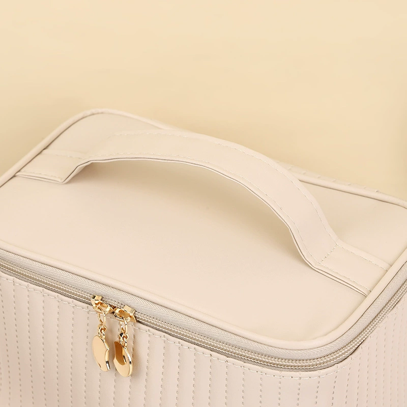 Polyurethane Cosmetic Bag, Handheld Waterproof Organizer, Spacious 24.2×19.6×3.6 cm