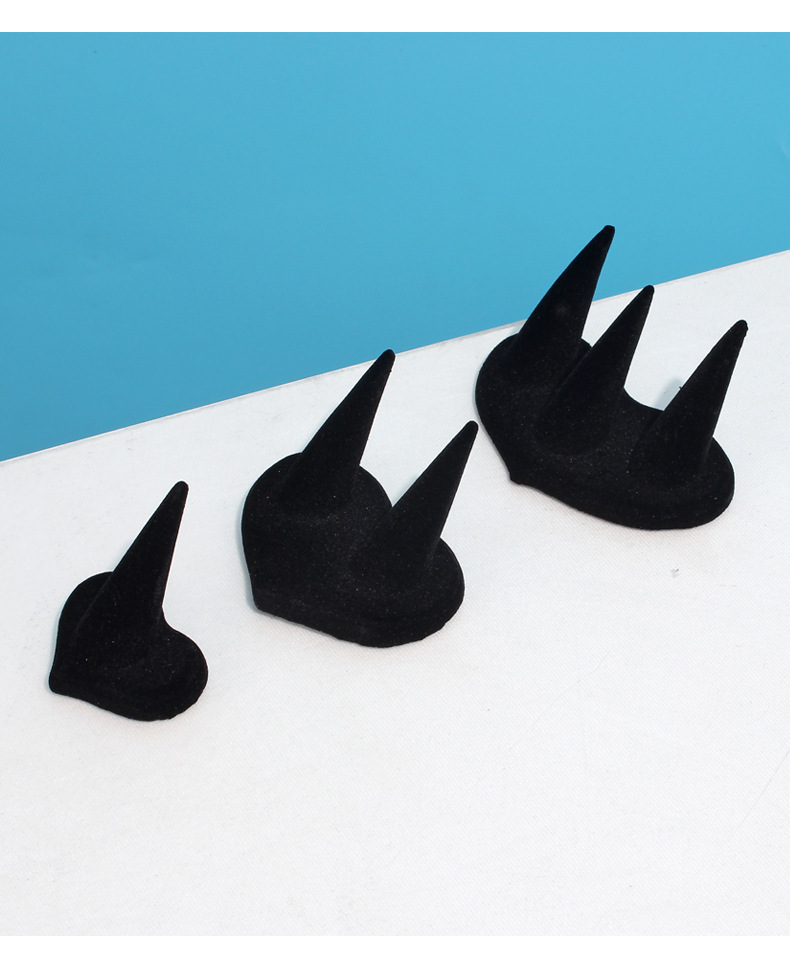 Fashion Heart Shape Resin Ring stand Jewelry Rack