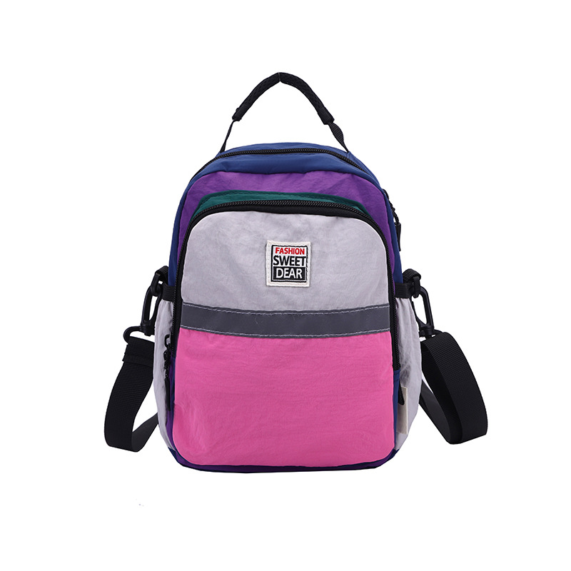 Mochila para bebés de clase pequeña y media de jardín de infantes Mochila coreana para niños y niñas en contraste con el estilo occidental 2025 Mochila nueva para niños