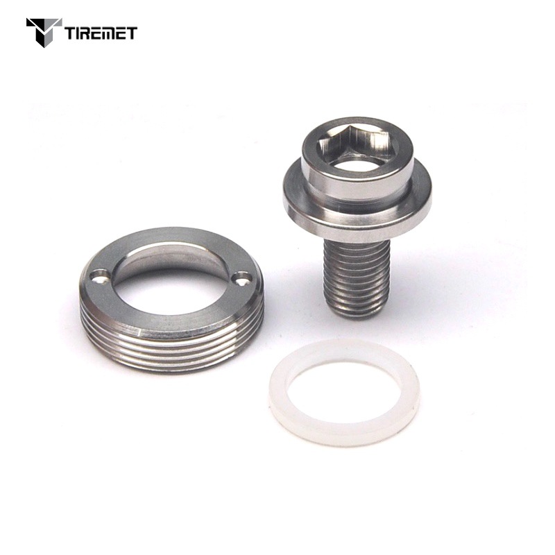 Bicicleta Mountain Road modificación agujero cuadrado eje medio Titanium aleación tornillo polvo cubierta BB tornillo traje M8 * 15