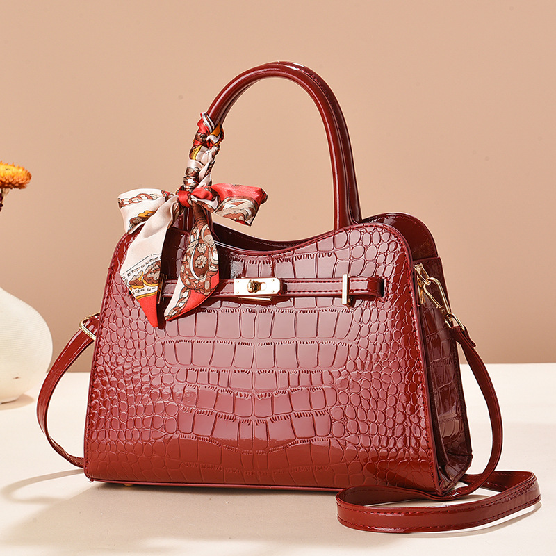 Bolso de textura 2025 nuevo bolso de mensajero de moda de todo fósforo de moda bolso de mujer de ocio de cercanías bags transfronterizos