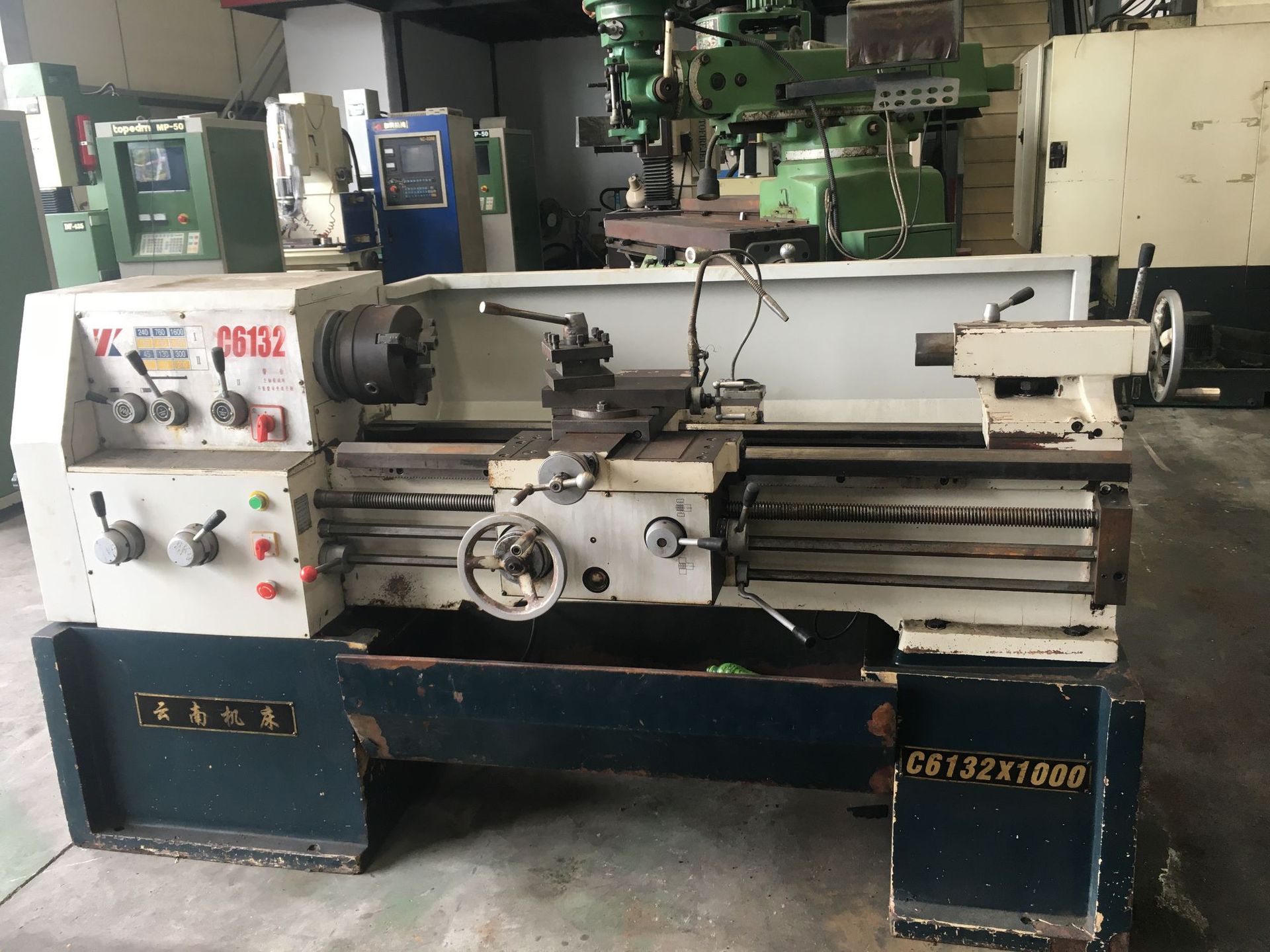 二手车床C6132普通车床云南机床C6132*1000二手普通车床