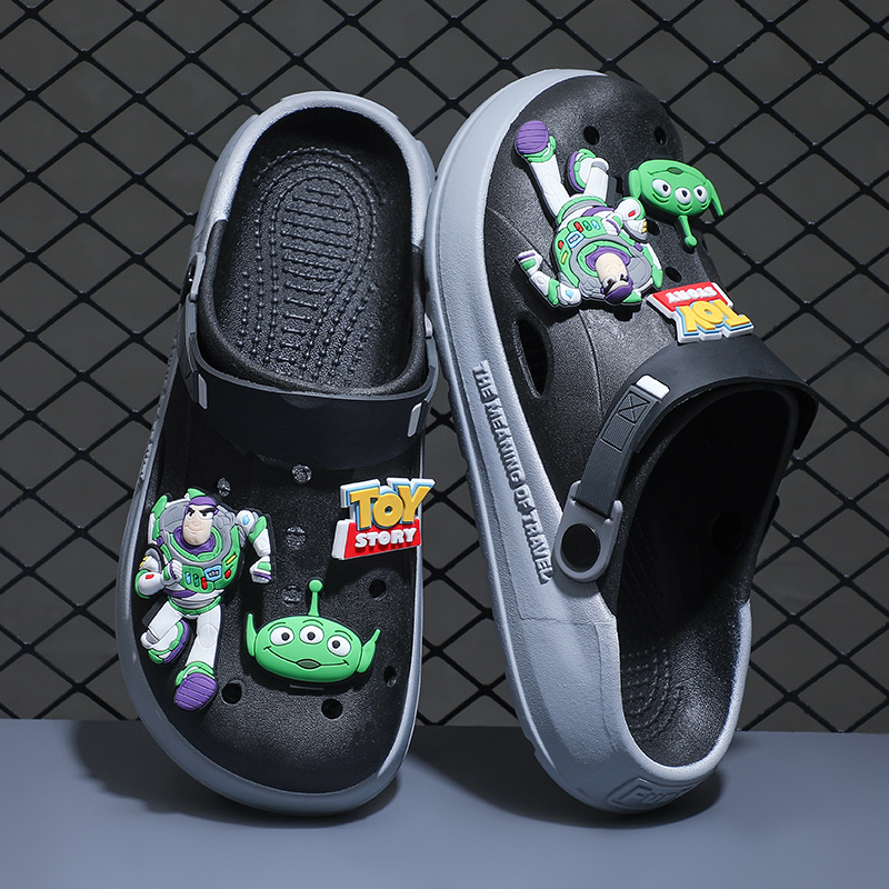 Eva hueco hueco zapatos para hombres cruzados verano 2025 nuevas zapatillas de playa antideslizantes de fondo grueso al aire libre verano