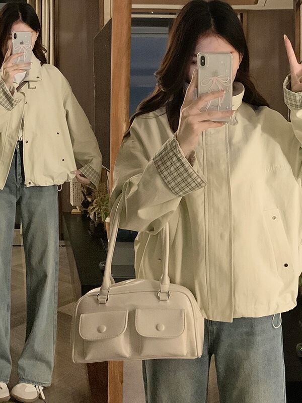 Real Shot of Retro Loose Casual Plaid Splicing Jacket New Style Petite Short Off-White Jacket Top