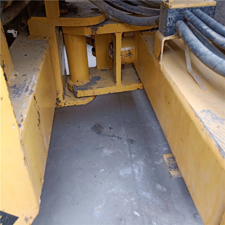 供应徐工3吨两轮振动压路机