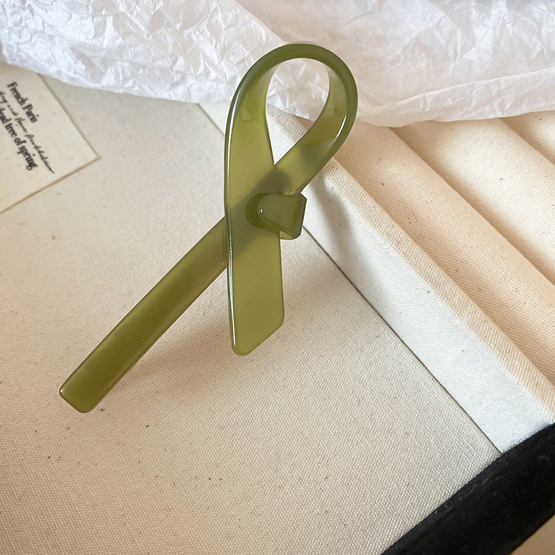 Carpeta de agarre de palabra redonda de color café, clip de tiburón de pelo de disco de alta gama retro, personalidad simple y de moda, nueva horquilla, accesorios para el cabello