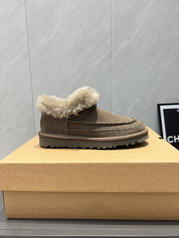 广州高品质~阿尔派皮毛一体雪地靴25冬新款保暖厚底套脚中筒女靴|undefined