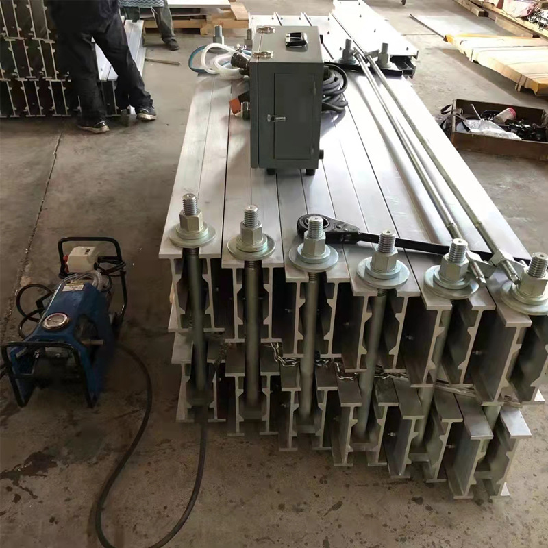 电热式皮带硫化机 水冷却电动泵皮带修补器 1000型皮带硫化机厂家