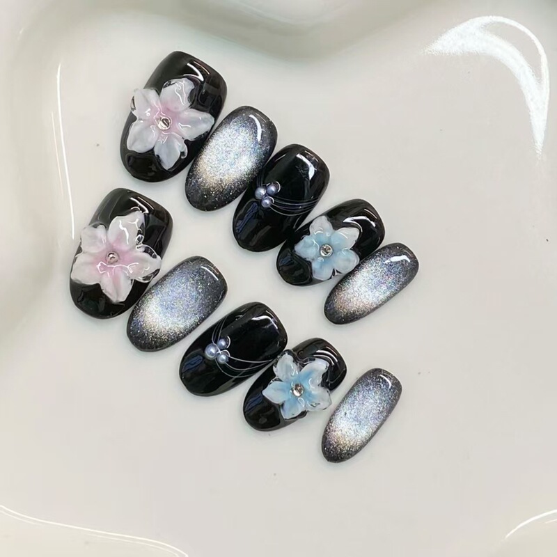 [Real Shot Original] Chinese Style Camellia High-End Hand-Painted Flowers Black and White Color Handmade Wearable Short Manicure