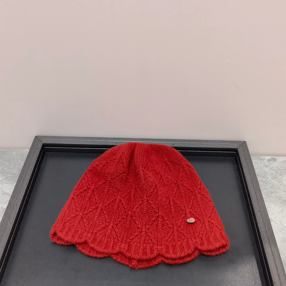 Woolen knitted hat, universal pendant with diamond pattern, keep warm earmuffs, Korean style