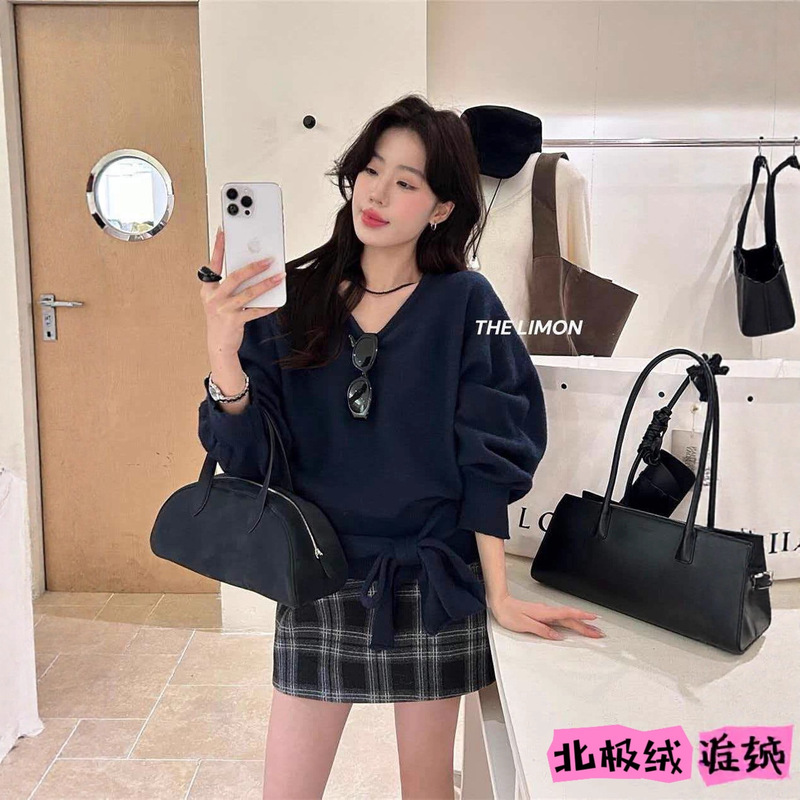 Lemon's New Green Tea Autumn and Winter Korean Style Atmospheric Design Bat Sleeve V Neck Strap Long-Sleeved Knitted Sweater