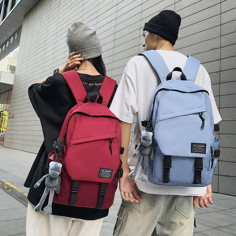 Al por mayor 2025 nueva mochila simple de gran capacidad mochila de viaje casual mochila de viaje universitaria simple mochila de viajes