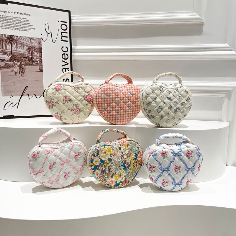 New Love Bag Large Capacity Small Floral Storage Portable Quilted Cotton Lovely Flower Ins Travel Premium Sense