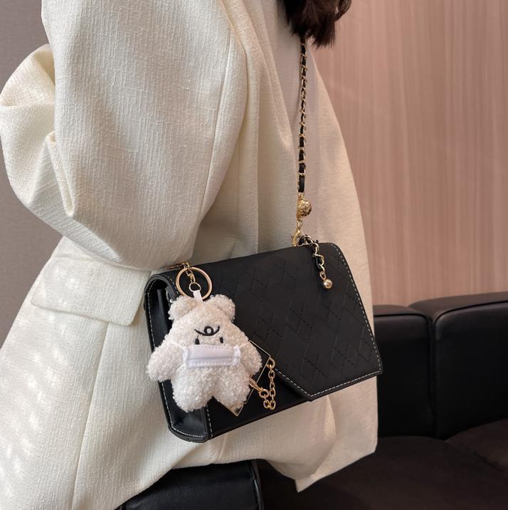 Otoño y invierno tendencia bolsos para mujeres 2025, nuevo bolso de moda universal, bolso cuadrado, cadena retro, bolso de hombro