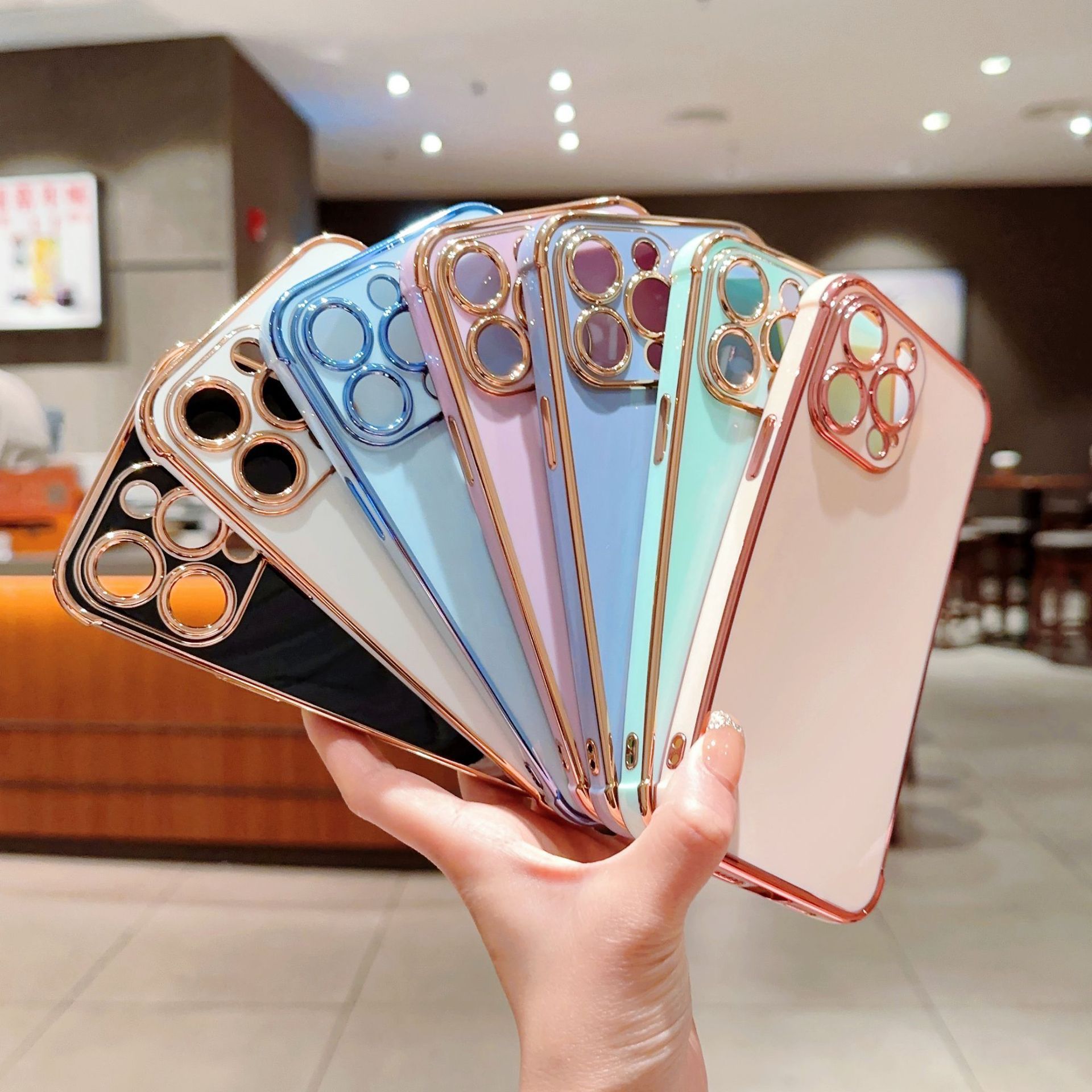 适用iPhone17Promax亮面电镀手机壳苹果15四角防摔14全包13保护套