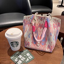 �����½������L�����R˹ˮͰ���������ֶY�������������������