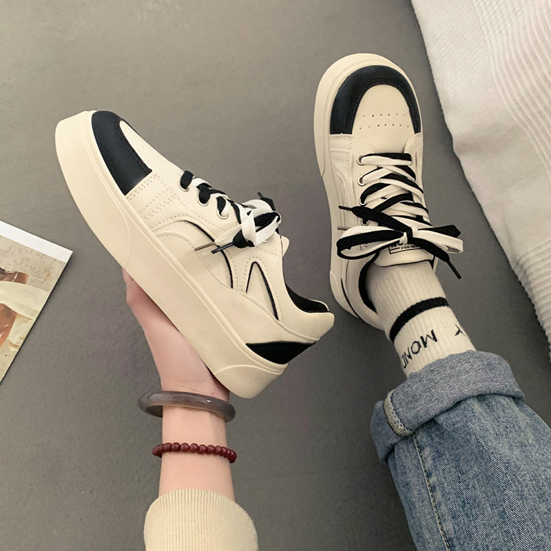 Thick-Soled Moral Training Shoes for Women 2025 Autumn New Korean Style Leather Versatile Double Lace-Up Sports and Leisure Forrest Gump Sneakers Clearance