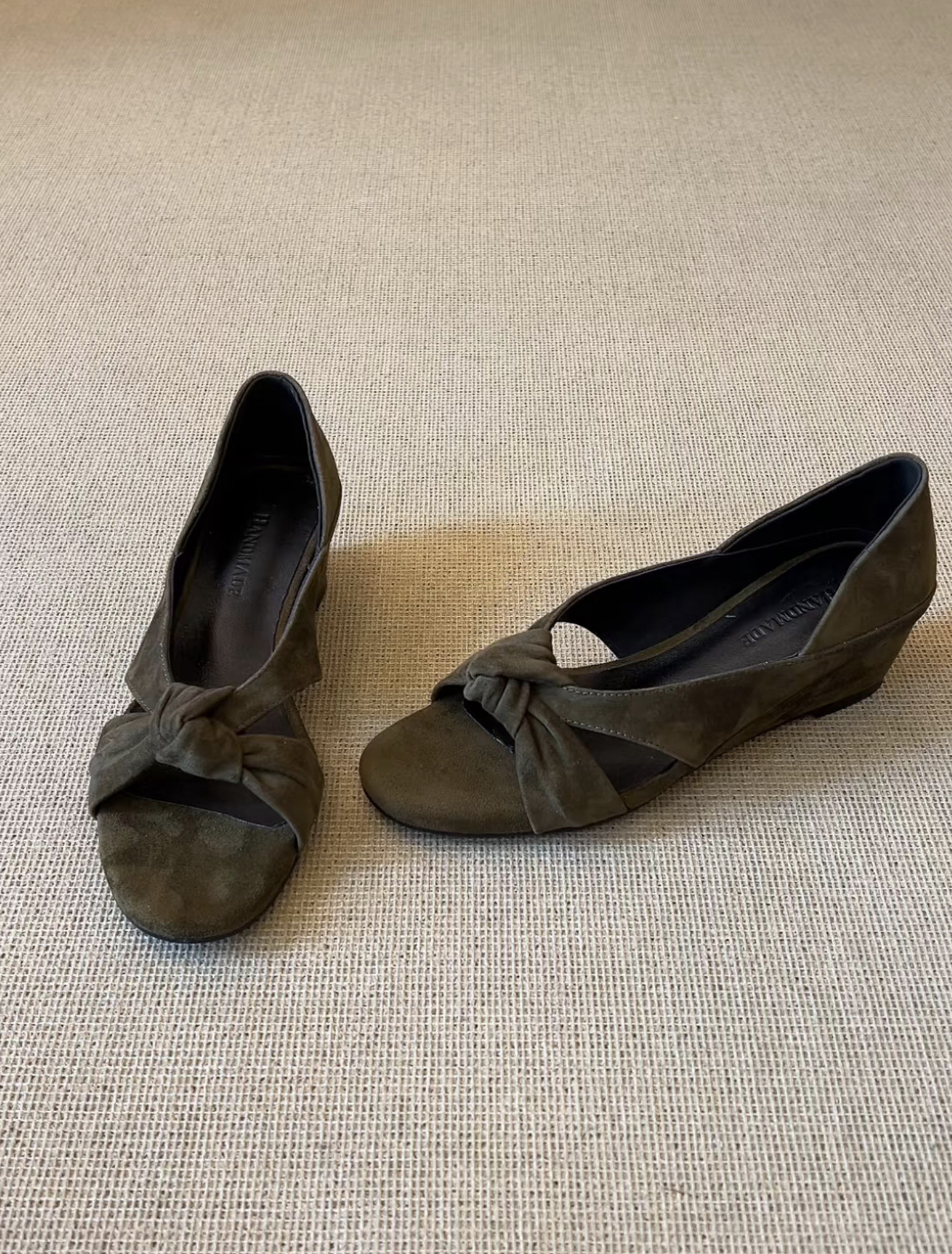 Sandal cao gót nữ hở mũi dây buộc chéo da lộn phong cách La Mã — màu nâu chi tiết 9