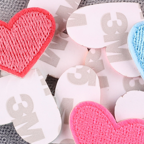 Computer embroidery label cartoon cute little love embroidery sticker badge label clothing and hat accessories handmade DIY self-adhesive cloth sticker