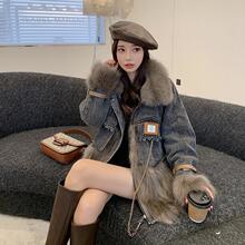 牛仔皮草拼接仿羽绒服女2025新款冬季外套仿狐狸毛领年轻款大衣