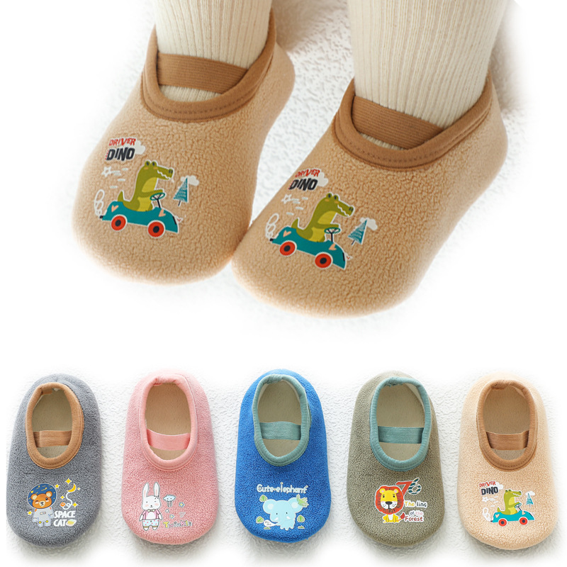 0-5 宝宝地板鞋软底鞋子婴儿男女儿童学步防滑隔凉加绒秋冬地板袜