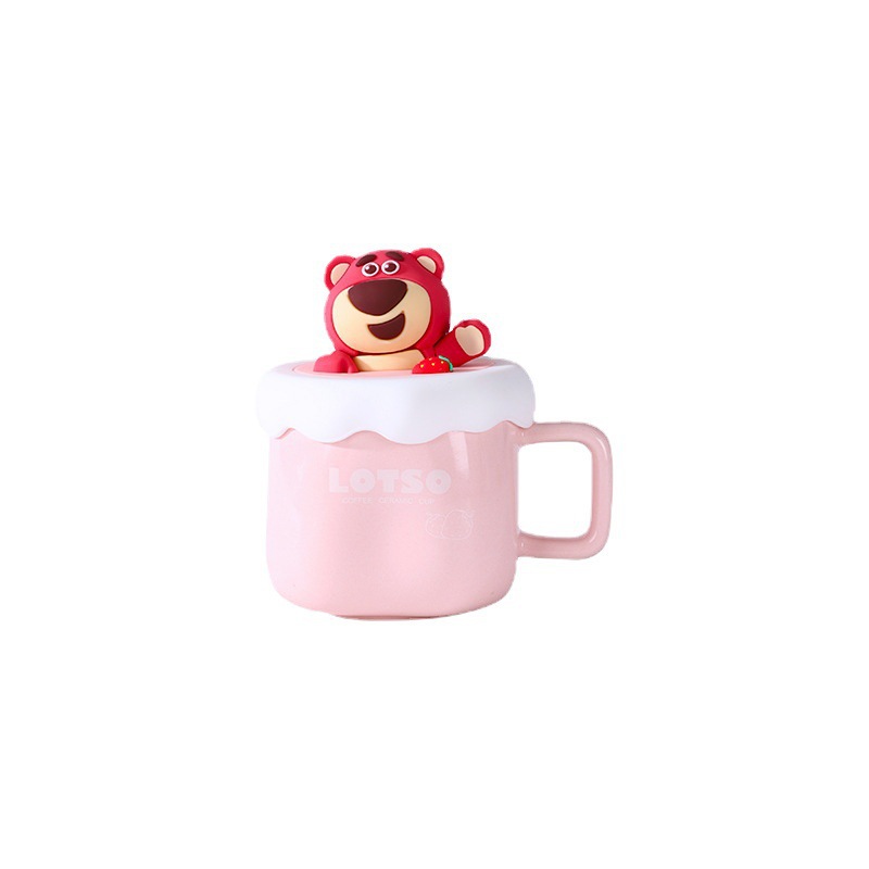 Disney Strawberry Bear Water Taza de dibujos animados Taza de cerámica caja de regalo de alto valor con tapa de taza de mano Regalo de envío libre