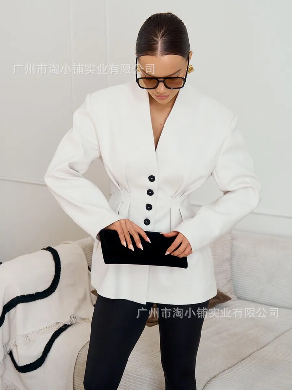 2025年高级欧美风气质优雅修身收腰洋气小西装设计感v领西服外套|undefined