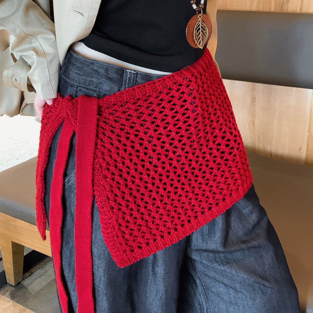 Korean-Style Ins Red Knitted Skirt with Tie Waist, Spring and Autumn Niche Design, Layered Slimming Hollow-Out Skirt
