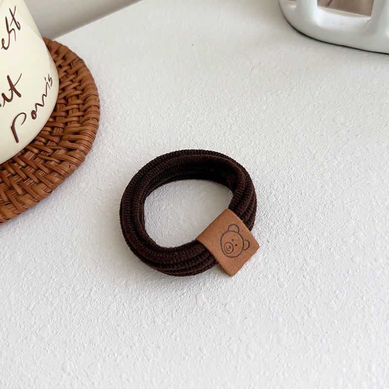 곰 어두운 다크 브라운