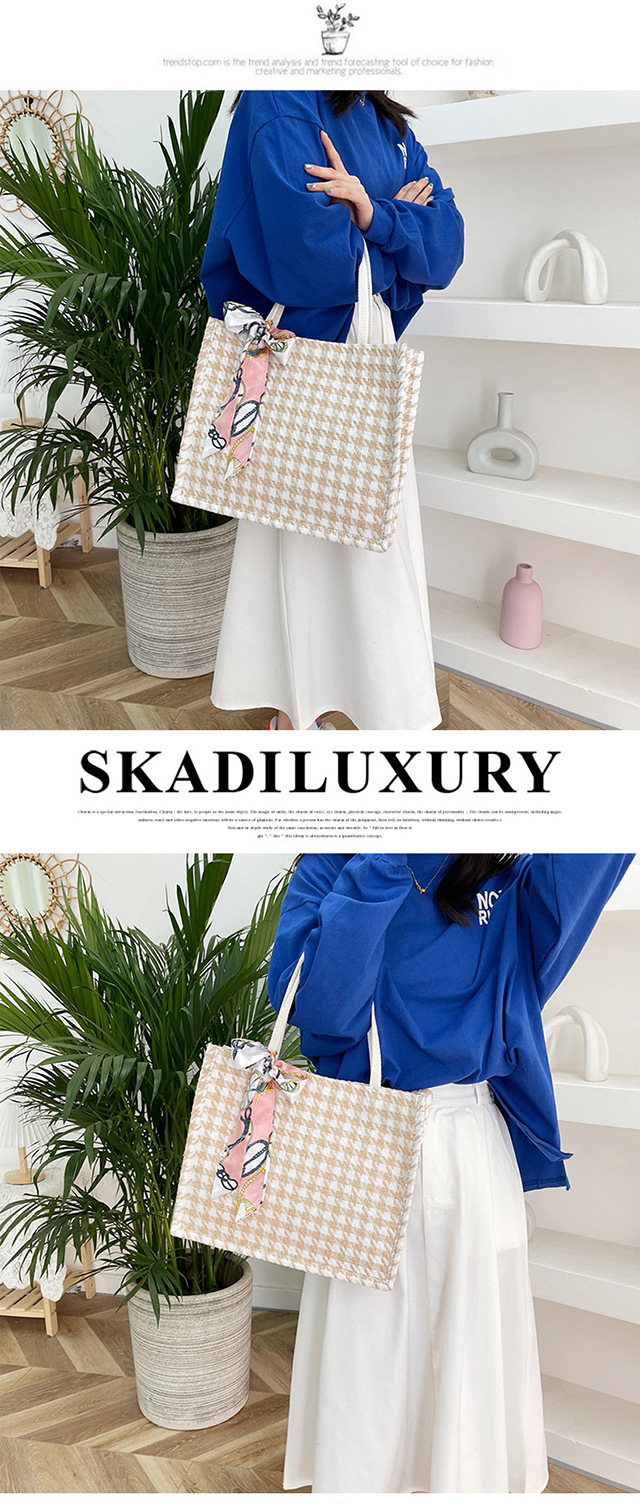~ New Korean ins waterproof mini checkered hand-held canvas bag, portable and small square bag for carrying out undefined